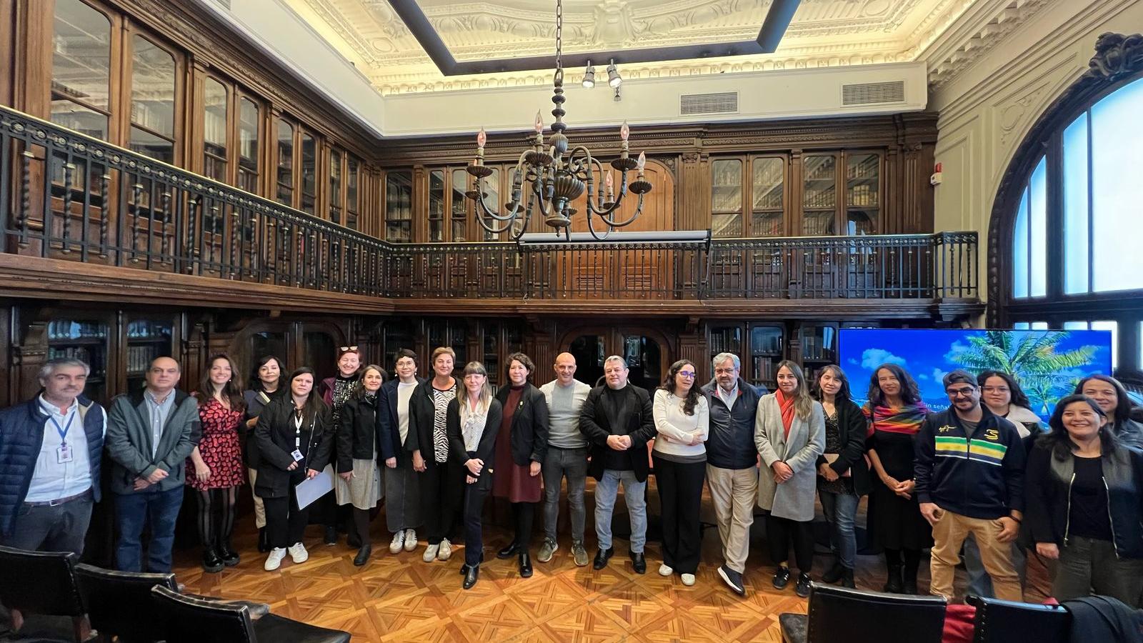 Participantes de la charla