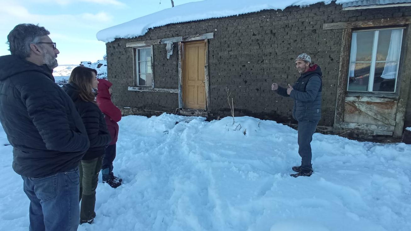 Imagen de visita al puesto Las Flores de Cerro Guido, comunia de Torres el Paine, Región de Magallanes