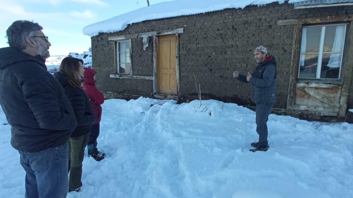 Imagen de visita al puesto Las Flores de Cerro Guido, comunia de Torres el Paine, Región de Magallanes