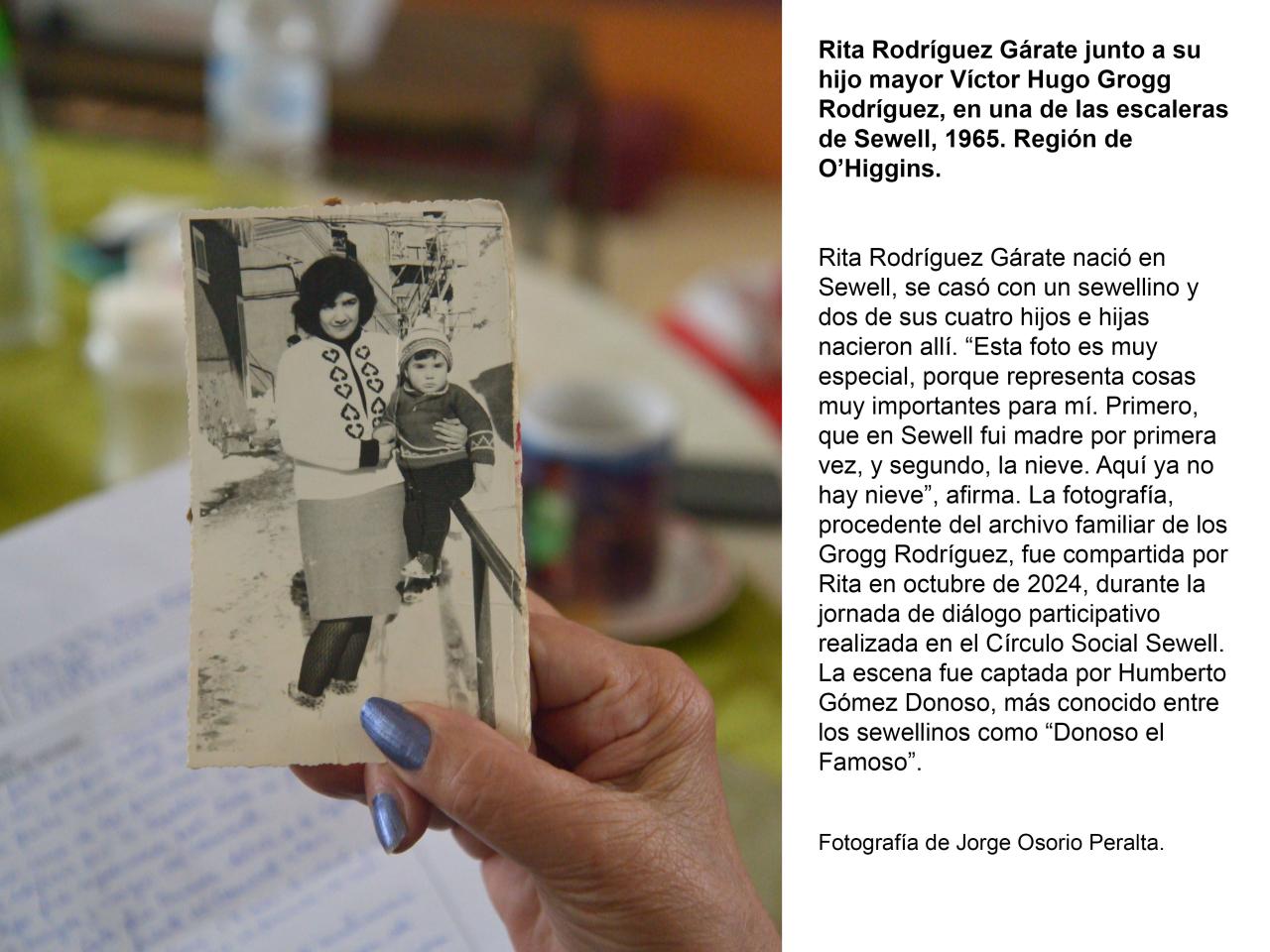 Rita Rodríguez Gárate junto a su hijo Víctor Hugo Grogg
