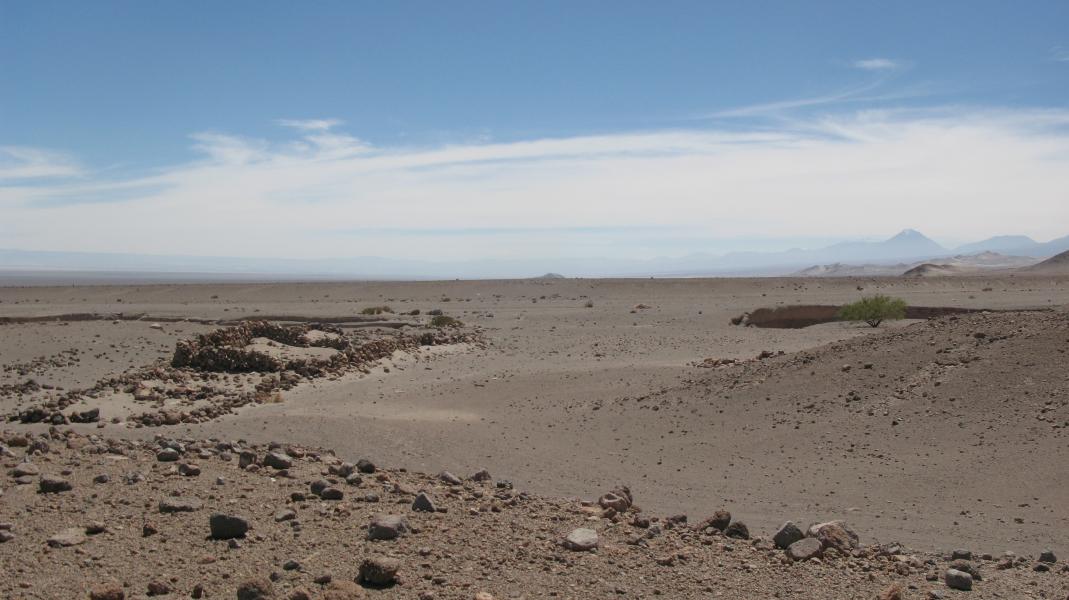“Emplazamiento del Tambo de Camar, sector de Camar, Ruta del Capricornio, Subtramo Camar -Peine, Comuna de San Pedro de Atacama, Región de Antofagasta”