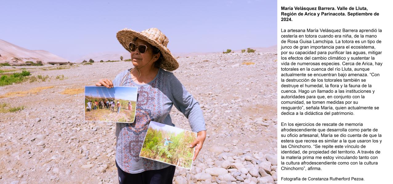 María Velásquez Barrera María Velásquez Barrera sostiene dos fotografías que muestran el antes y después de la orilla del río Lluta