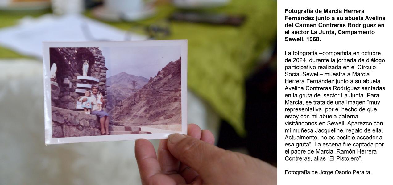 Marcia Liliana Herrera Fernández junto a su abuela Avelina Contreras