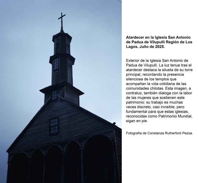 Atardecer en la Iglesia San Antonio de Padua de Vilupulli